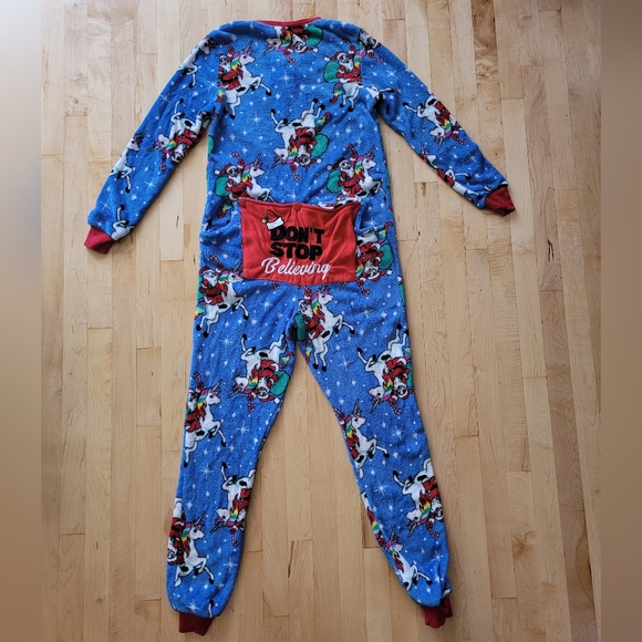Secret Treasures Christmas One Piece Small/CH (4-6) Footed Pajamas Butt Flap - Picture 9 of 14